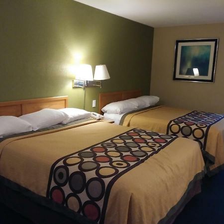 Budgetel Inn & Suites Butler 외부 사진